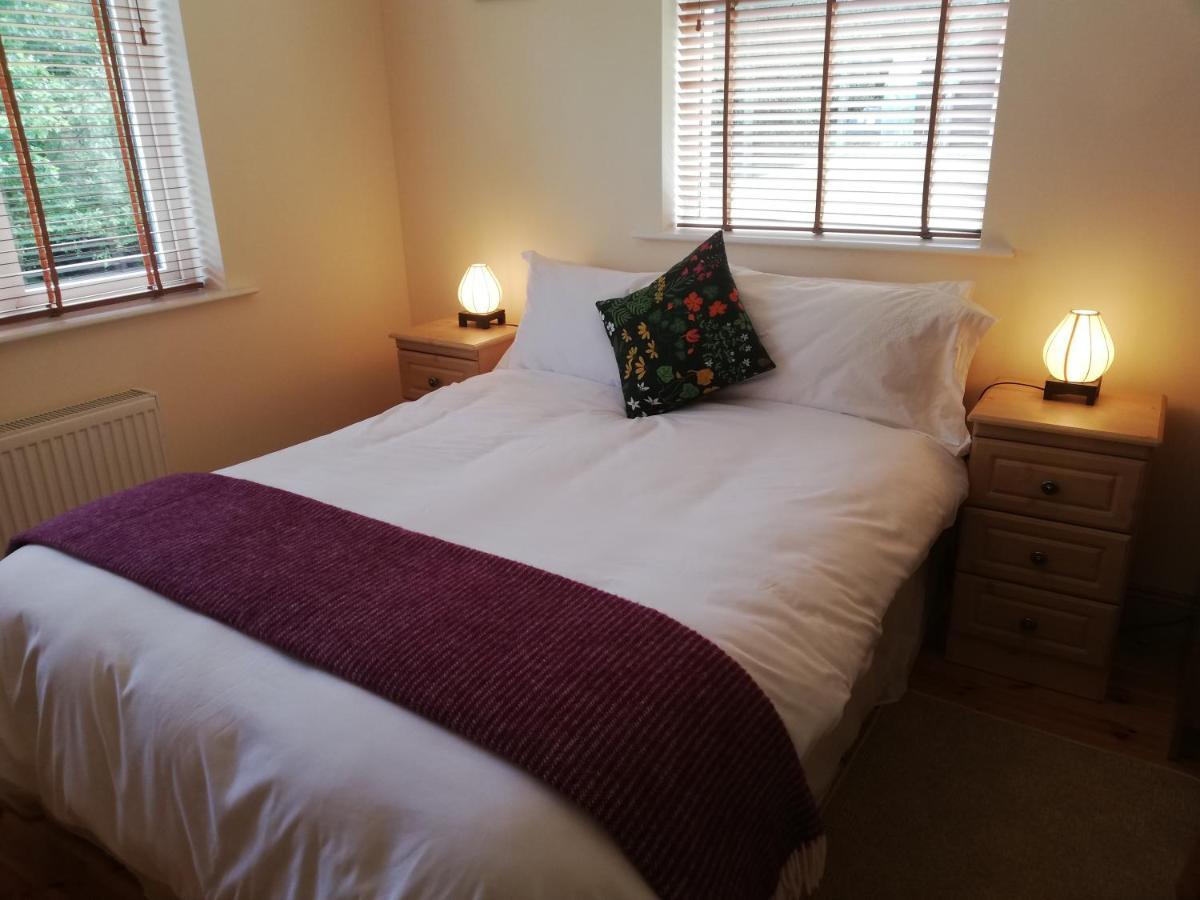 Two Eggs Bed and Breakfast Kenmare Exteriör bild